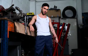 Mechanic fucking the customer