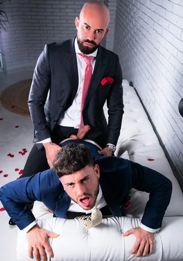 Bald man fucking ass bareback