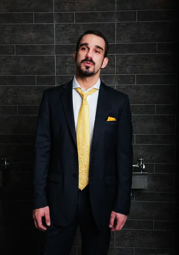 Gays in a restroom fucking