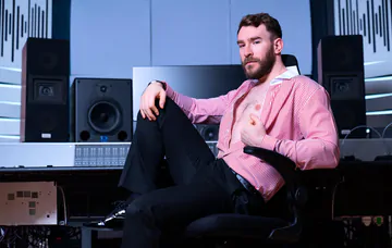 Cute guy sucking fat cock