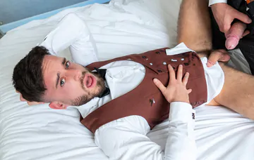 Hotties in a hotel room fucking