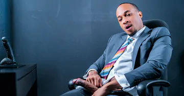 Trent King fucking himself