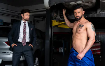 Mechanic fucking the boss