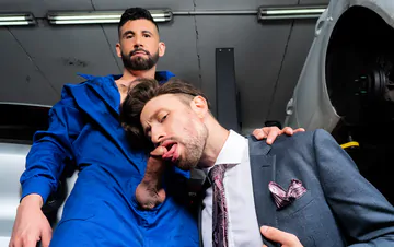 Mechanic fucking the boss