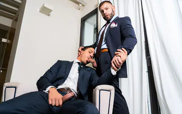 Diego Reyes gets his bum banged