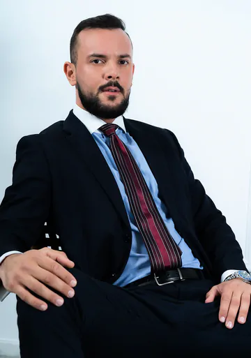 Guy getting big cock fucked