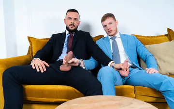 Guy getting big cock fucked