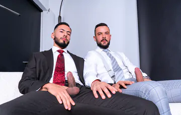 Sir Peter big cock fucks smooth ass