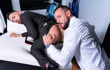 Sir Peter big cock fucks smooth ass