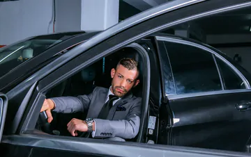 Garage porn with Ricky Blue