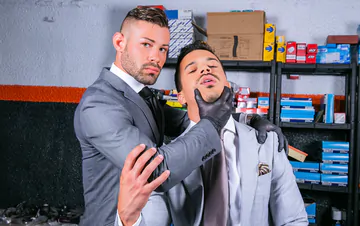 Garage porn with Ricky Blue