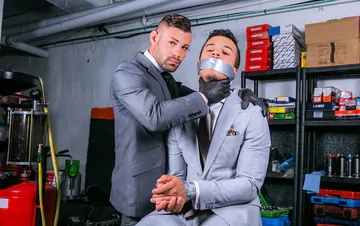 Garage porn with Ricky Blue