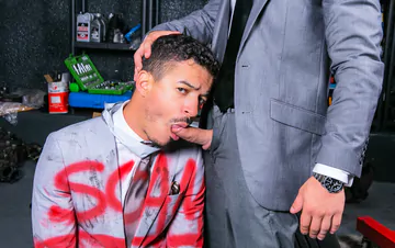 Garage porn with Ricky Blue