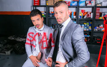 Garage porn with Ricky Blue