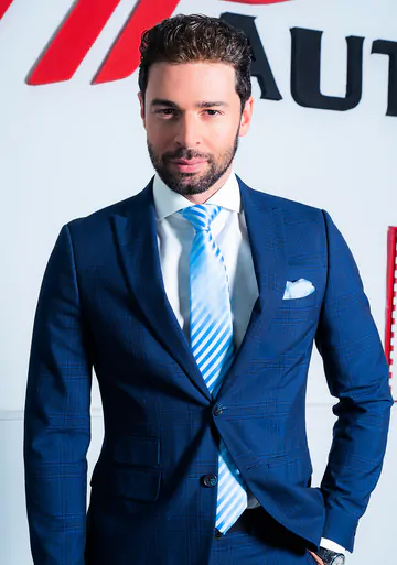 Car salesmen taking a fuck break