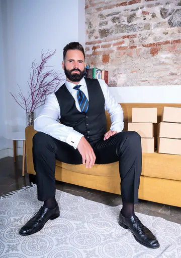 Men fucking on a yellow sofa