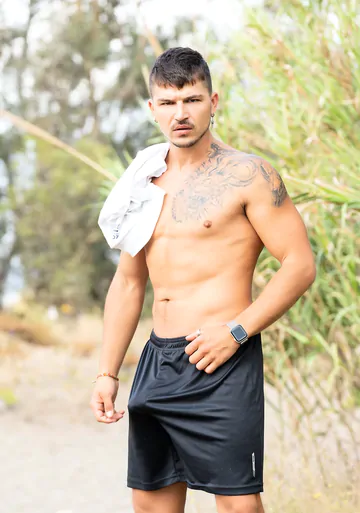 Sucking and fucking in the woods