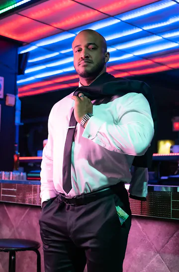 Porn stars fucking in a booth