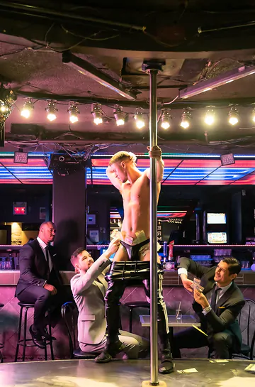 Porn stars fucking in a booth