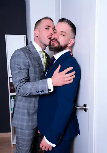 Hot blonde guy fucking ass