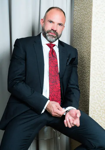 Mature man fucking Asian butthole