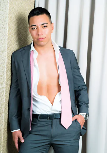 Mature man fucking Asian butthole