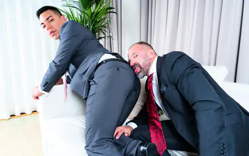 Mature man fucking Asian butthole