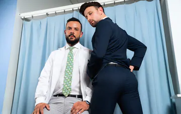 Doctor big cock fucking the patient