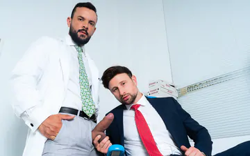 Doctor big cock fucking the patient