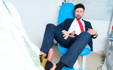 Doctor big cock fucking the patient