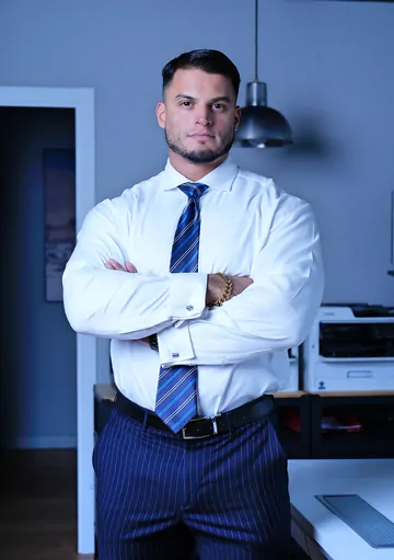 Big guy fucking the janitor