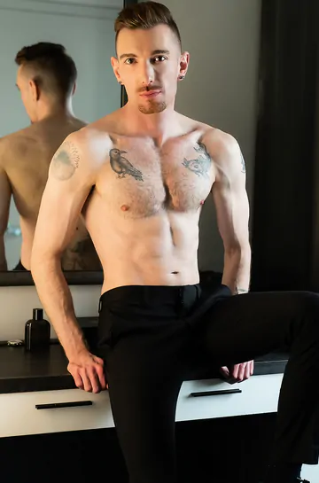 Hot guy with a shaved cock