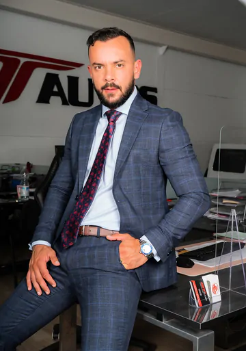 Porn stars fucking in a garage