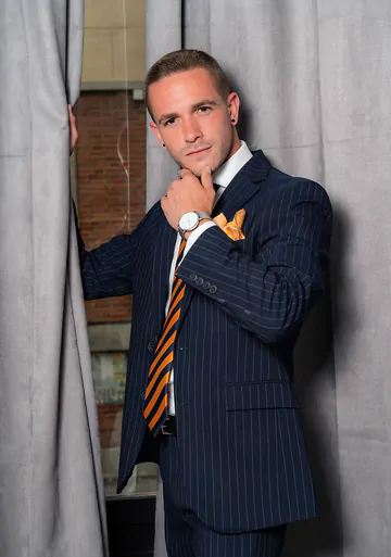 Men fucking in the bathroom