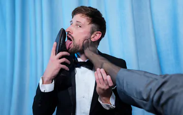 Rocky Vallarta fucks Drew Dixons butt