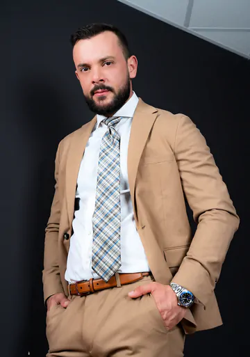 Sir Peter fucking a bald guy