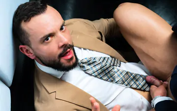 Sir Peter fucking a bald guy