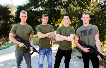 Foursome porn with sexy Blake Effortley