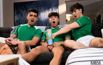 Big cock boy Drake Von fucking