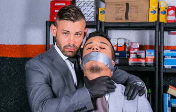 Garage porn with Ricky Blue